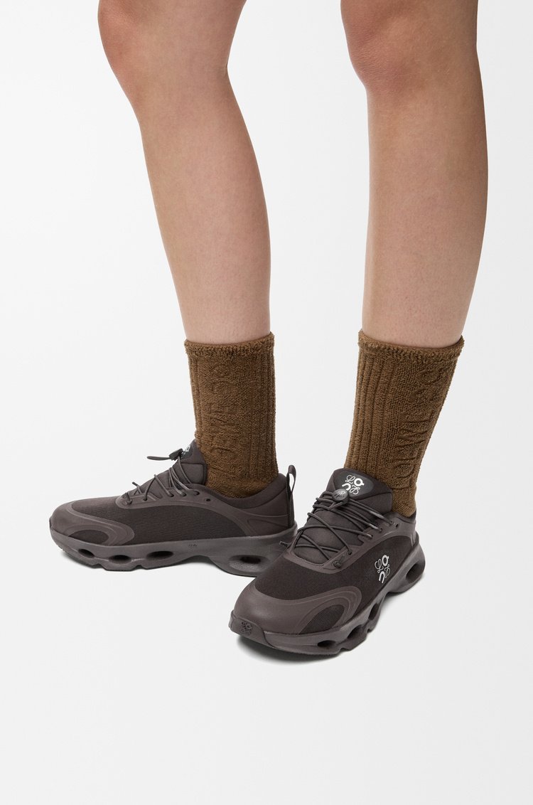 On Running Cloudsolo LOEWE Dark Brown Black