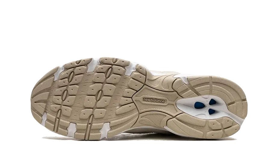 New Balance 530 Sea Salt Moonbeam — gallery