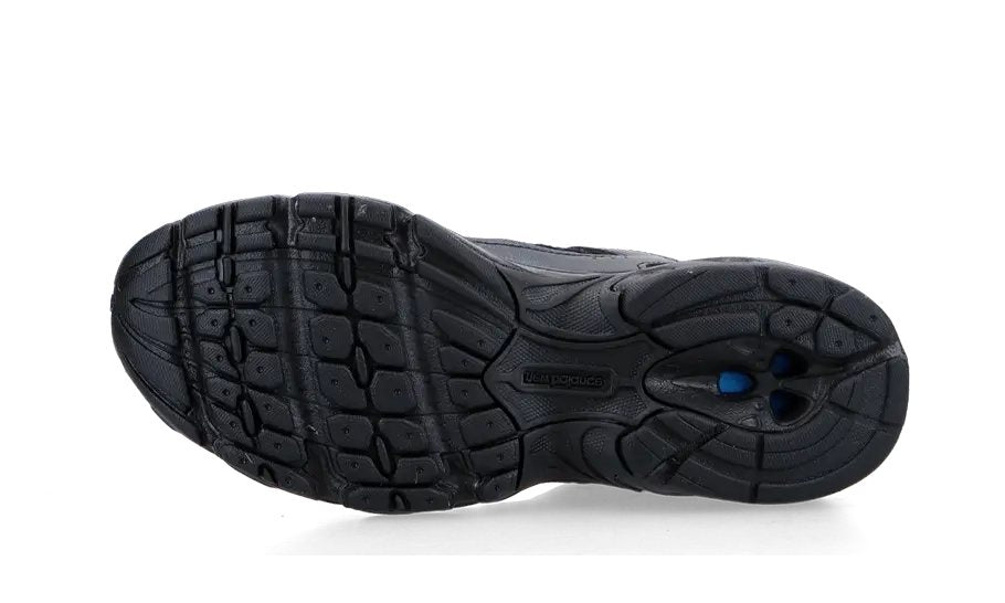 New Balance 530 Triple Black — gallery
