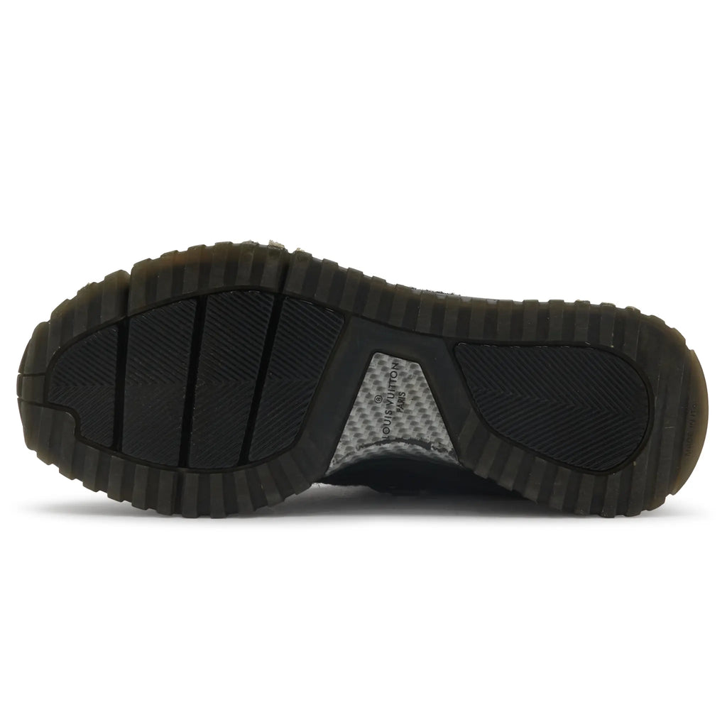 Preloved - Louis Vuitton V.N.R Low Black Knit Sneaker
