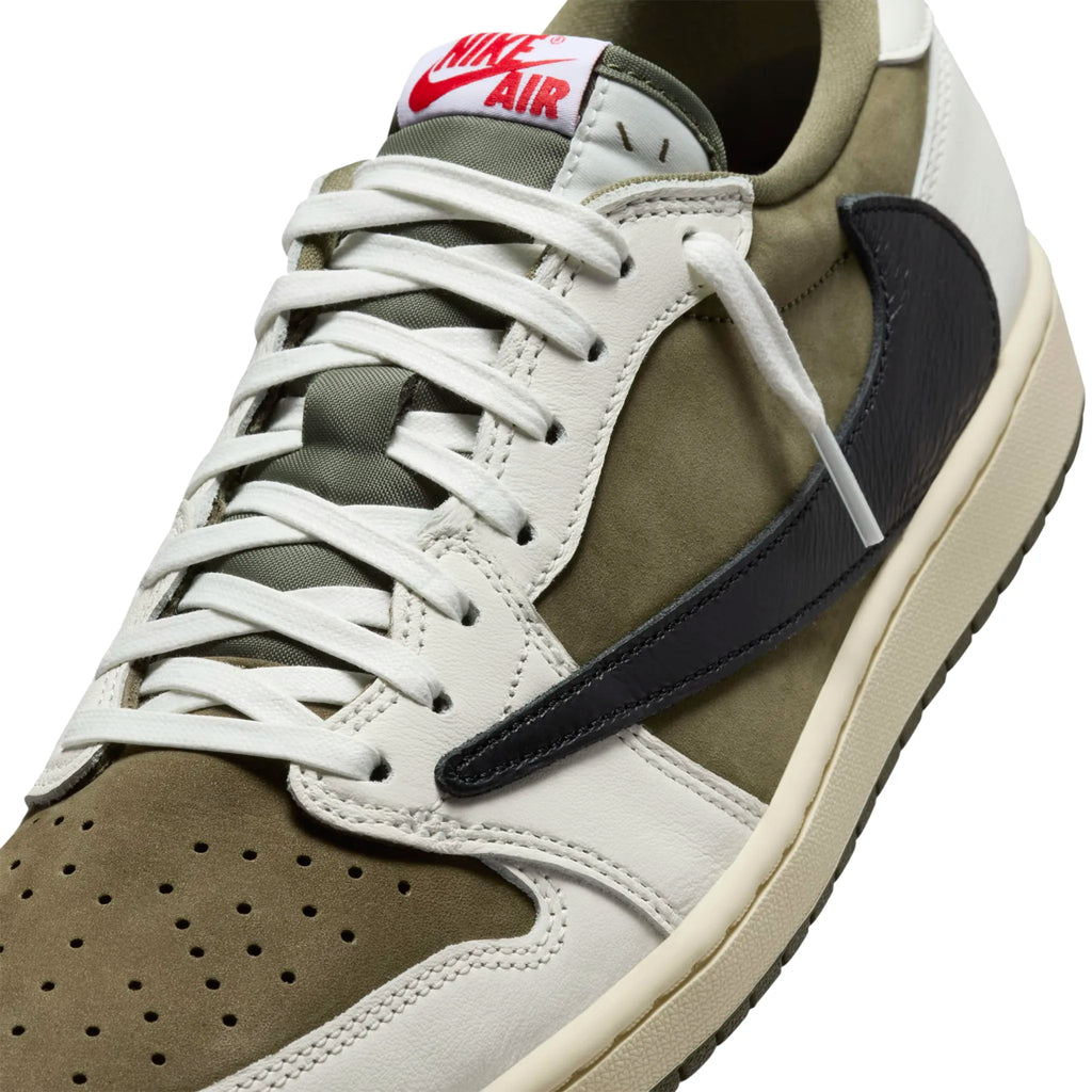 Travis Scott x Air Jordan 1 Low OG Medium Olive Sneakers - Green