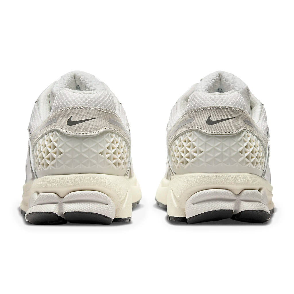 Nike Air Zoom Vomero 5 Platinum Tint Sneakers - Beige