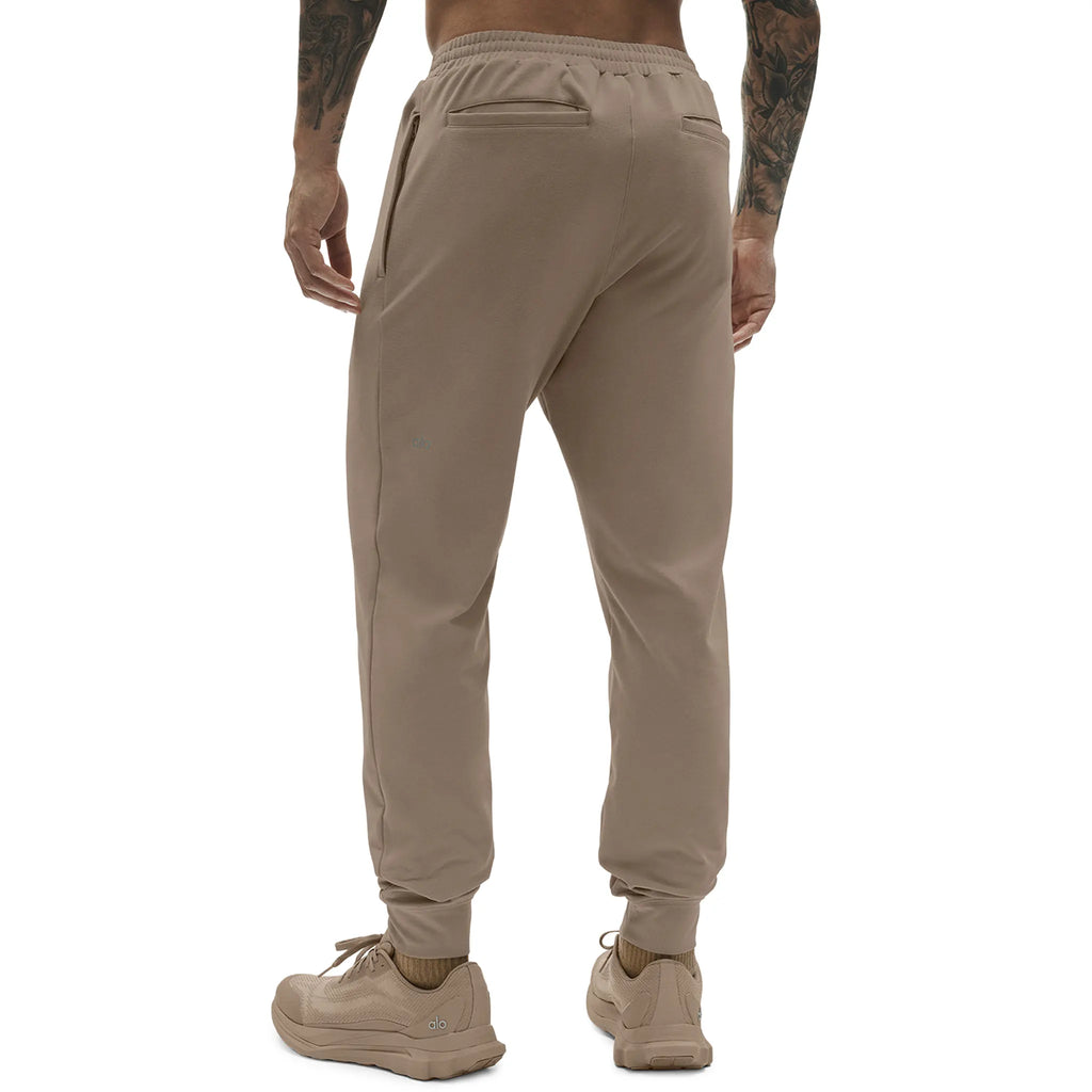 Alo Yoga Conquer Max Performance Gravel Sweatpants