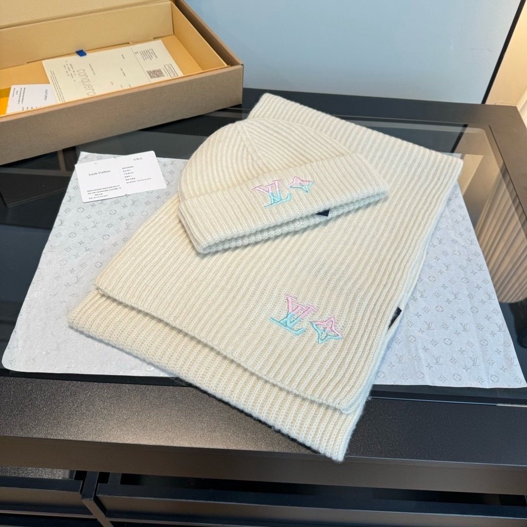 Louis Vuitton Cream Rib-Knit Scarf and Beanie Set — hero