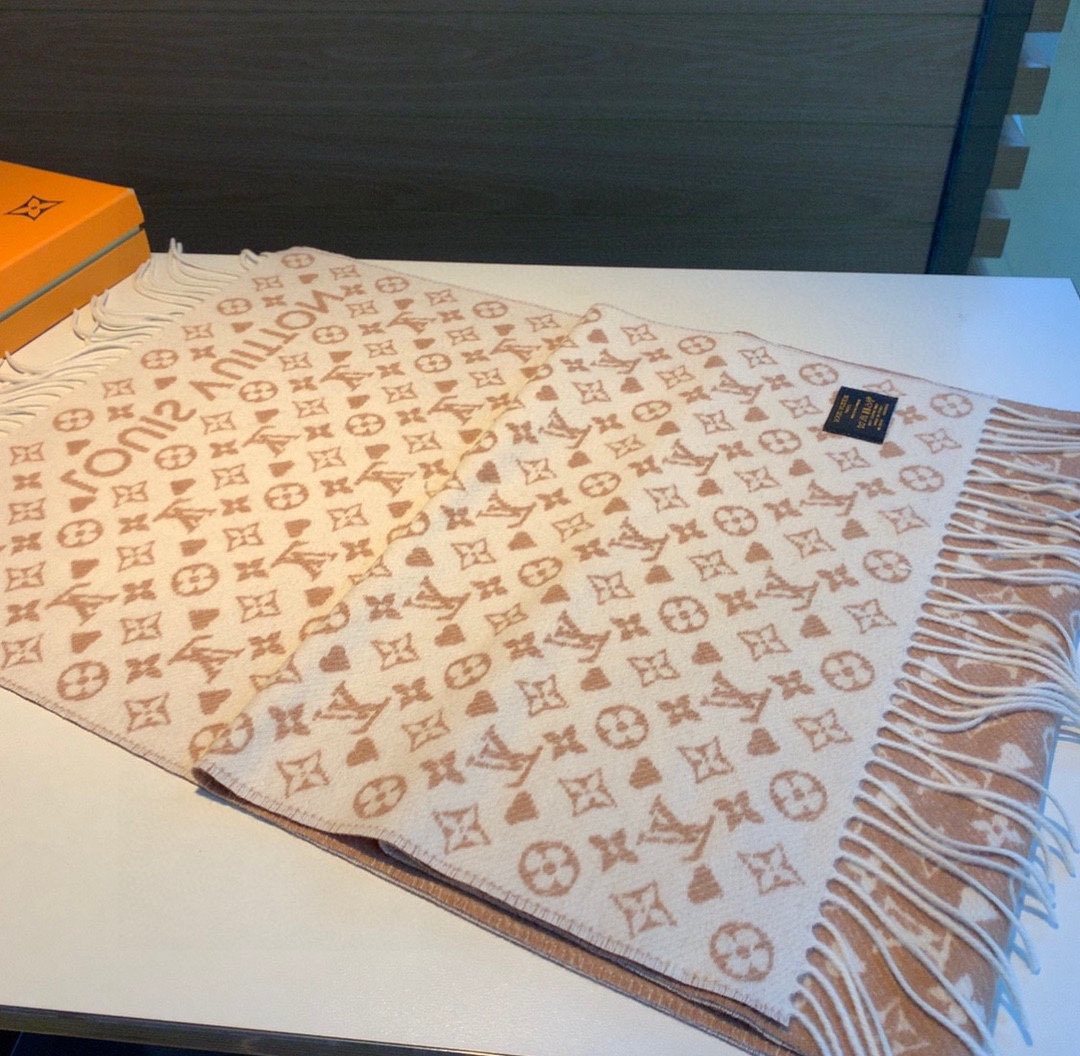 Louis Vuitton Tan and Cream Fringe Scarf — back