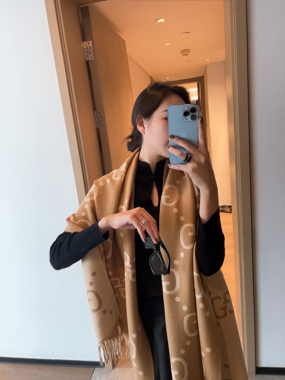 Gucci Camel Brown and Ivory Fringed Scarf — model