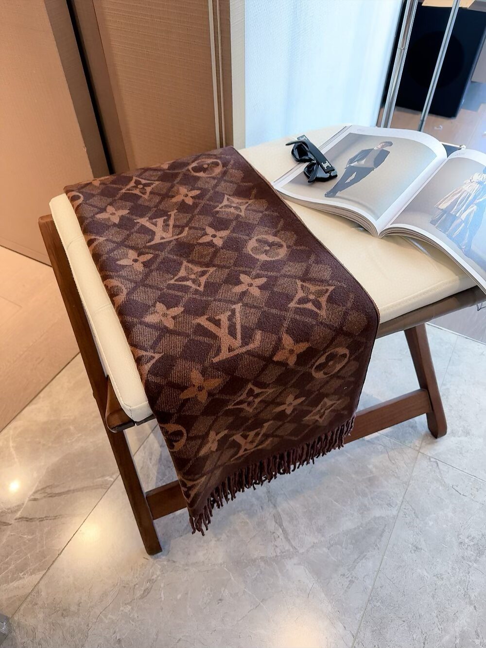 Louis Vuitton Fringed Monogram Scarf — detail