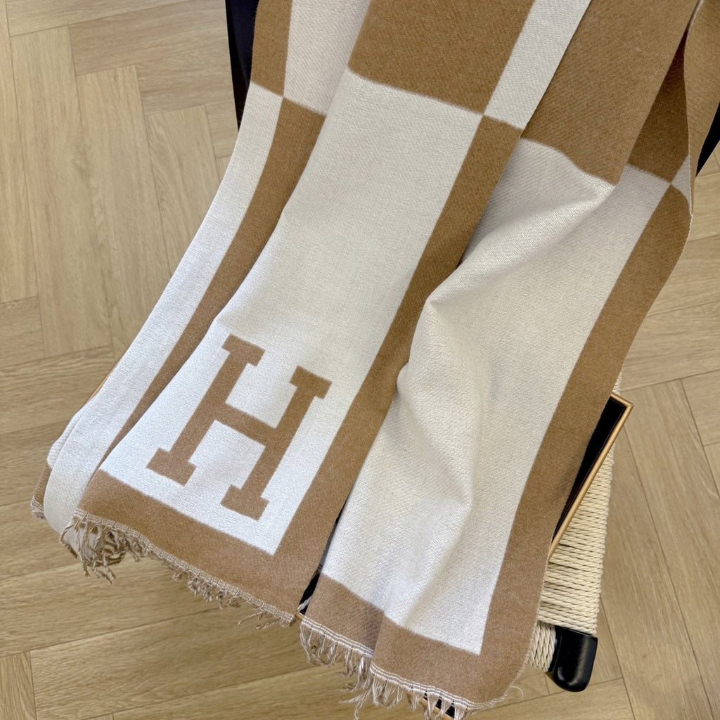 Fringed Color-Block Letter-Motif Scarf — detail