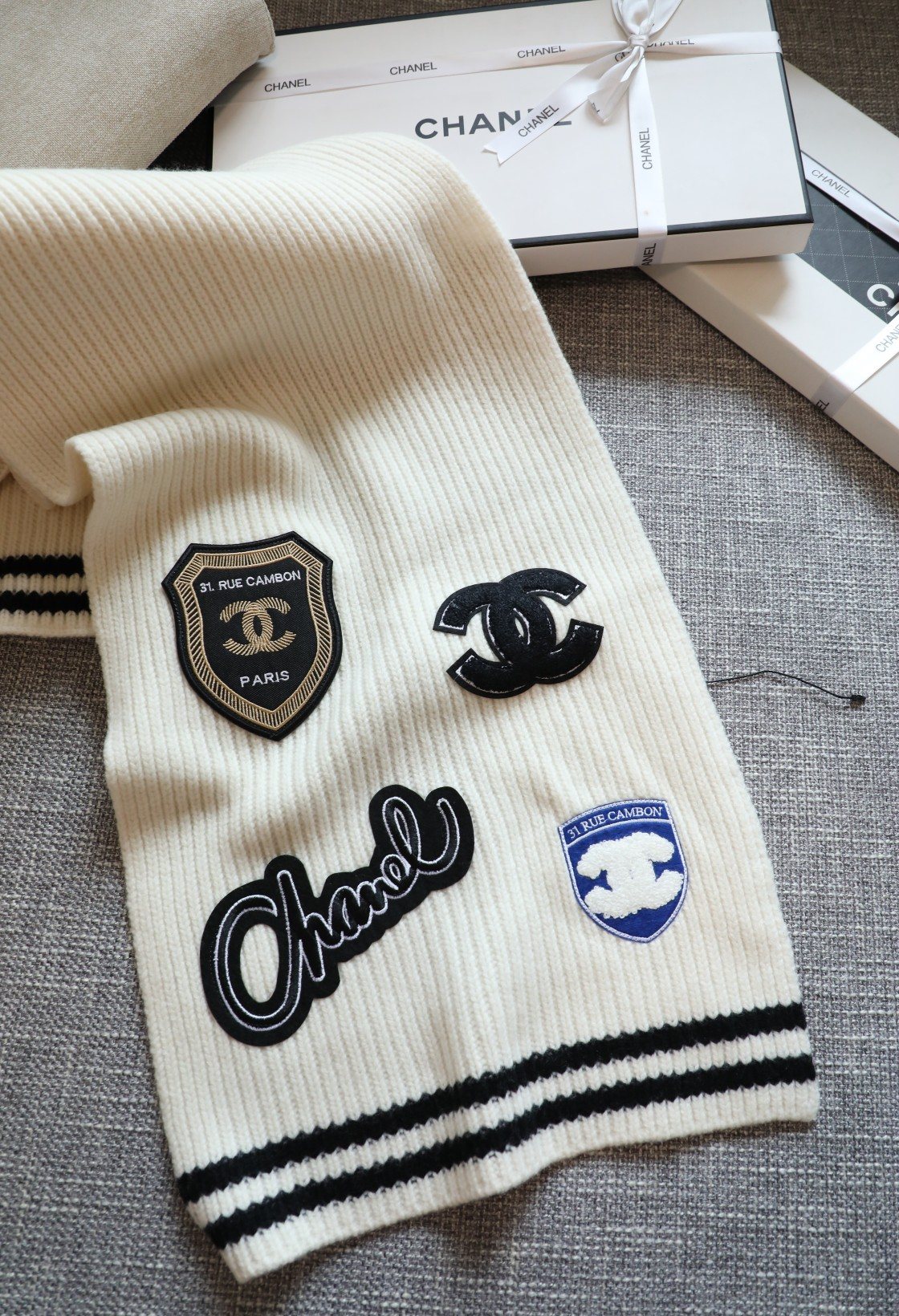 Chanel Emblem Rib-Knit Scarf — front