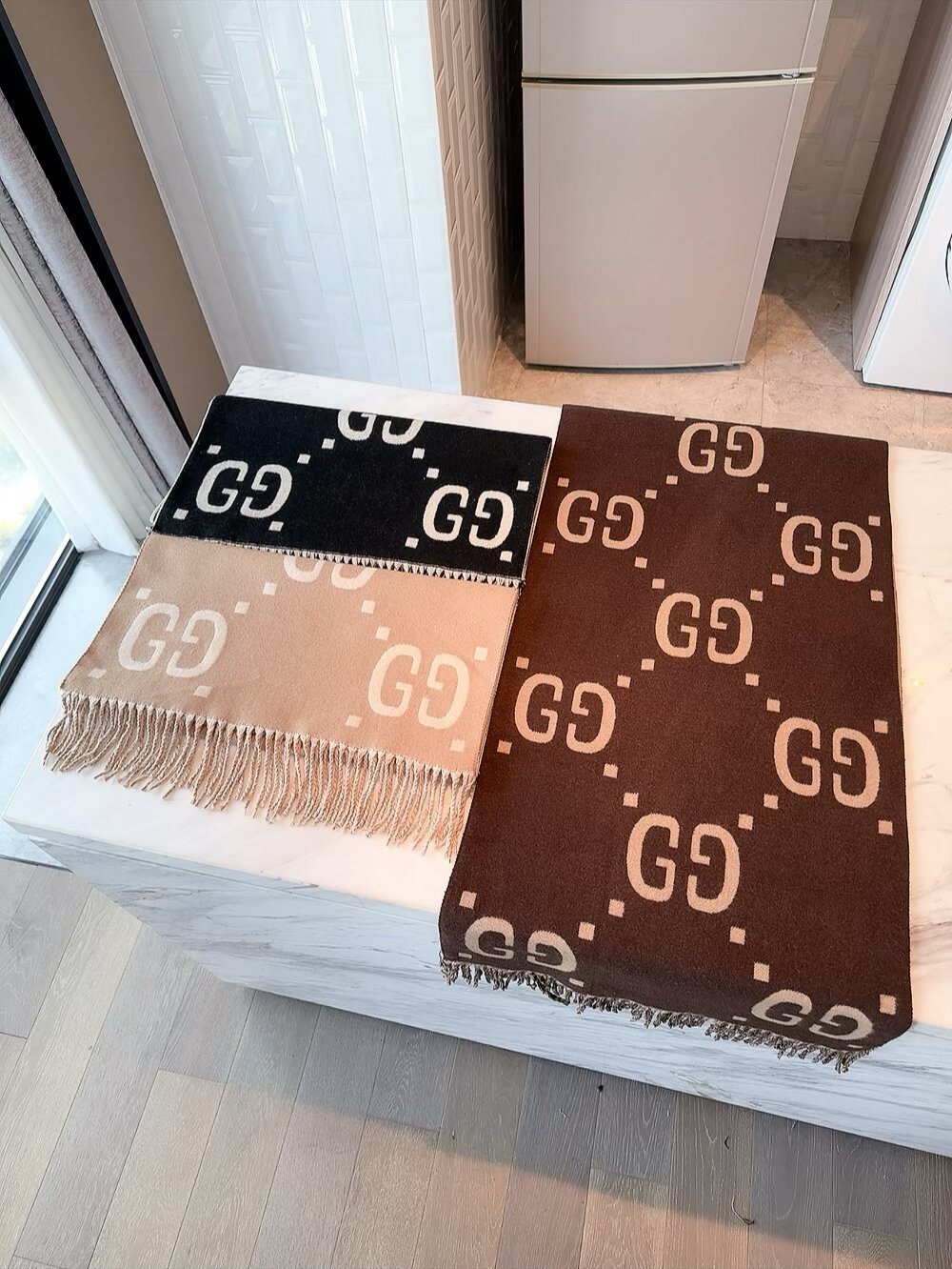 Gucci Two-Tone Fringed Scarf — back