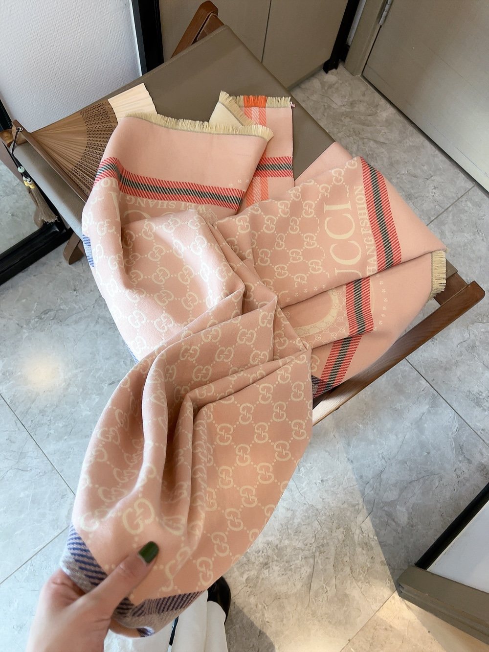 Gucci Reversible Logo Scarf — front