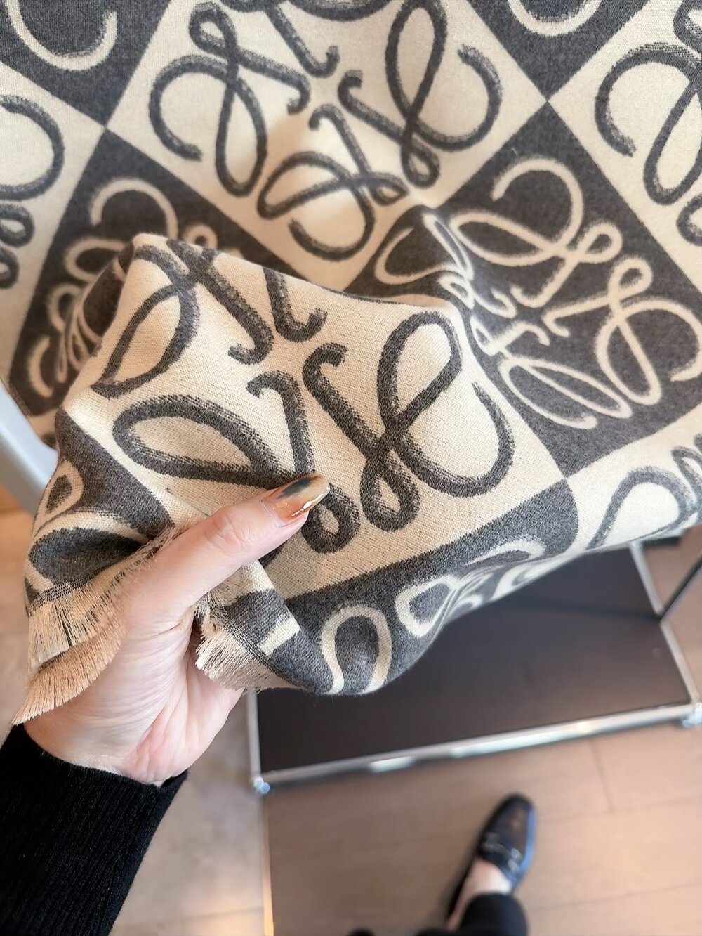 Loewe Reversible Anagram Fringe Scarf — detail