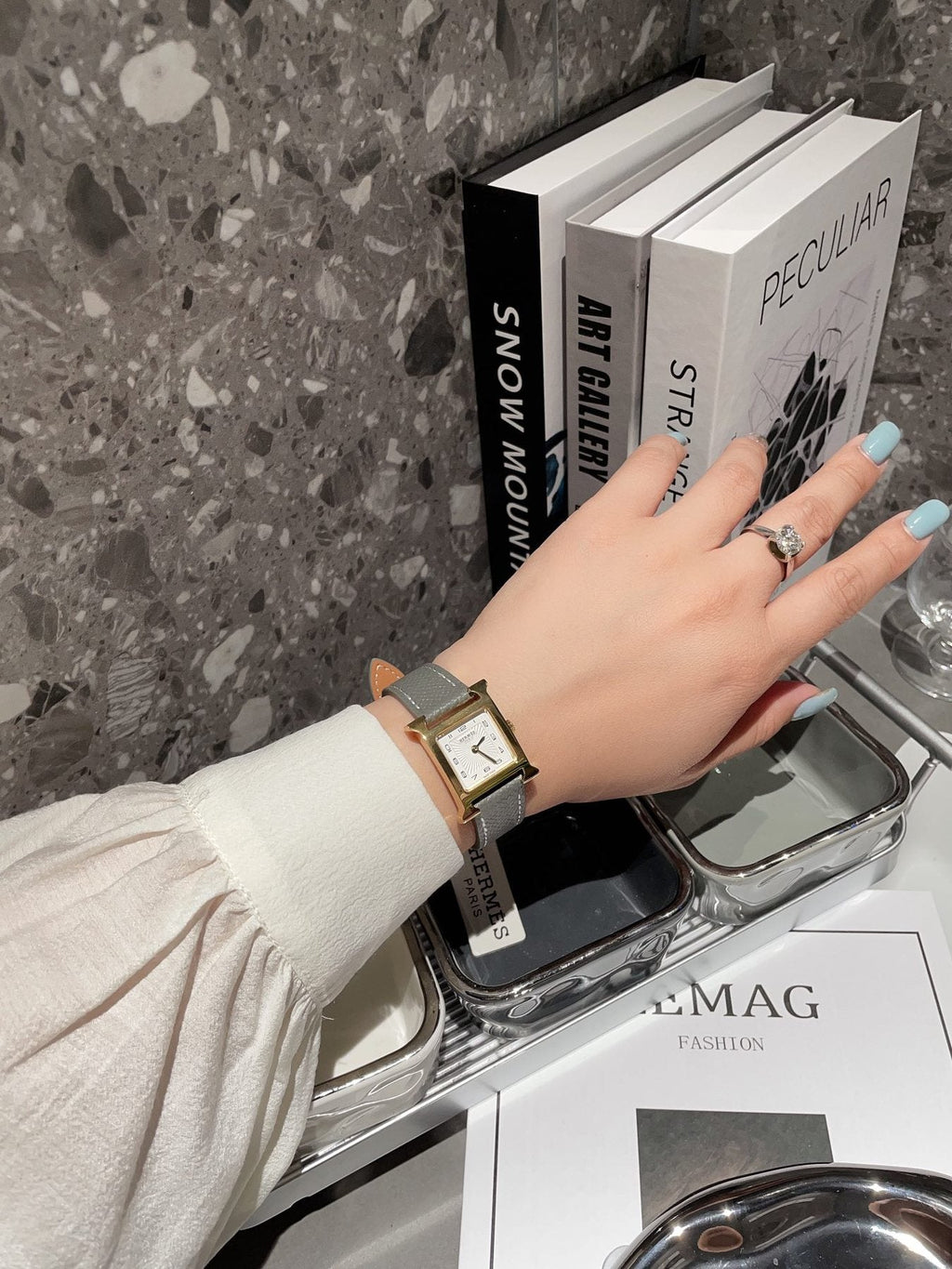 Hermès Gold Strap Watch — model