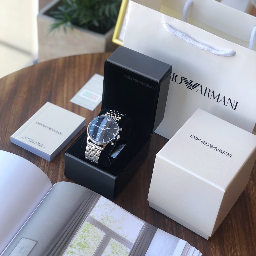 EMPORIO ARMANI Black Dial Bracelet Watch — front