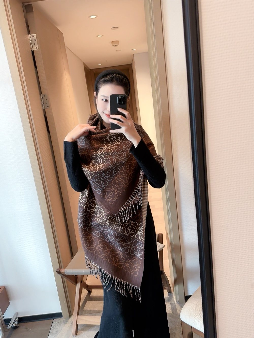 Reversible Patterned Fringed Scarf — model