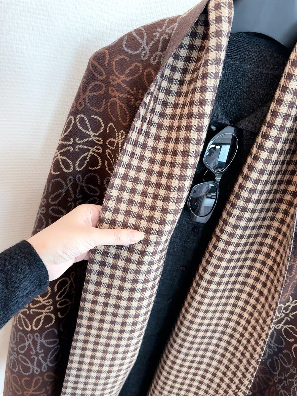 Reversible Patterned Fringed Scarf — detail