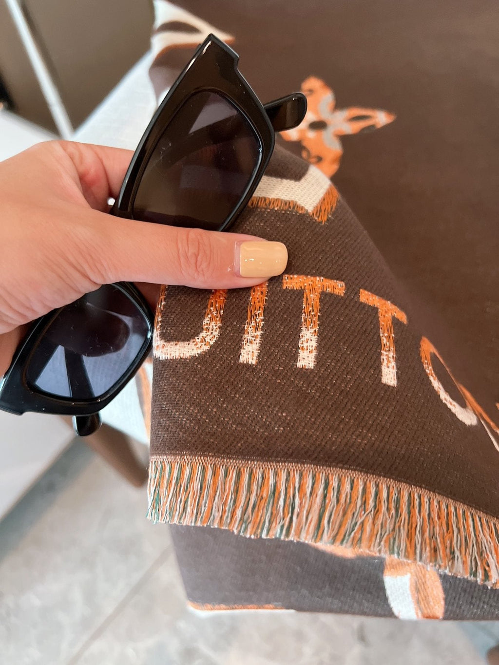 Louis Vuitton Patterned Fringed Shawl — detail