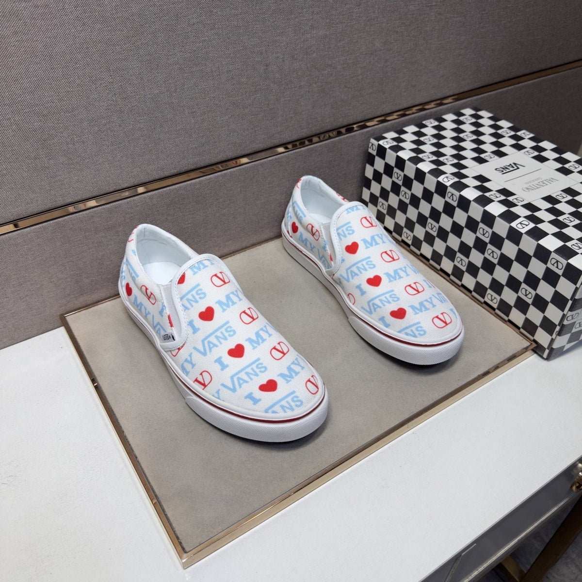 Vans White Graphic Low-Top Sneakers — front
