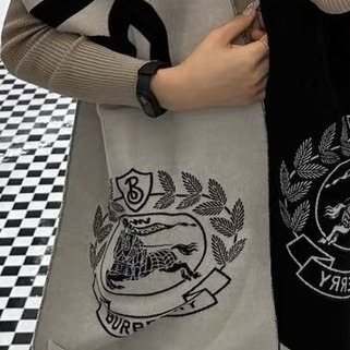 Burberry Black & Ivory Fringed Logo Scarf — detail