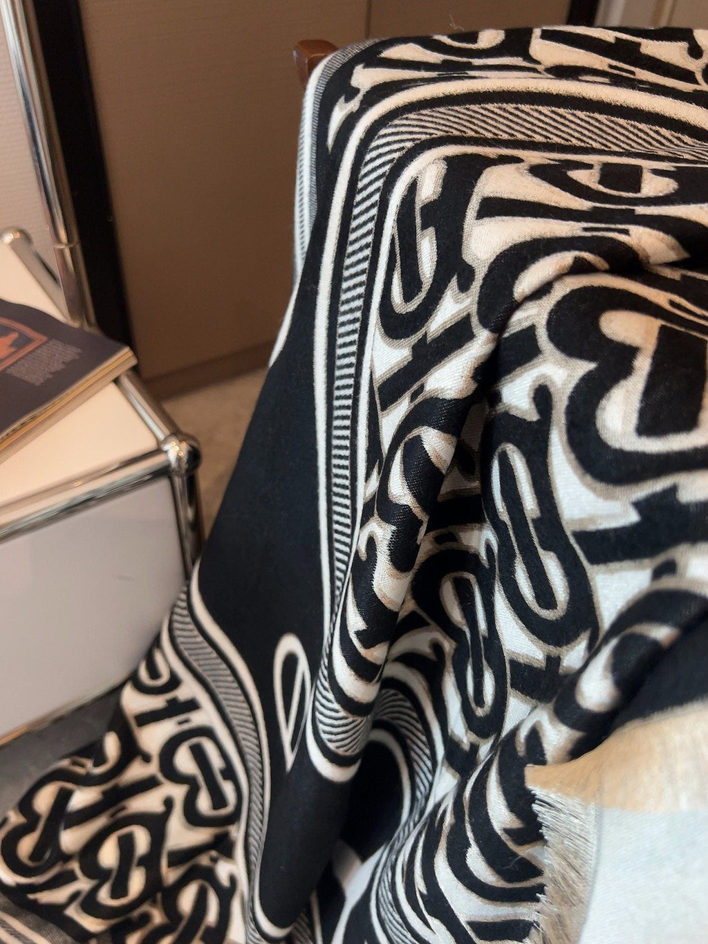 Burberry Black & Ivory Logo Square Scarf — detail