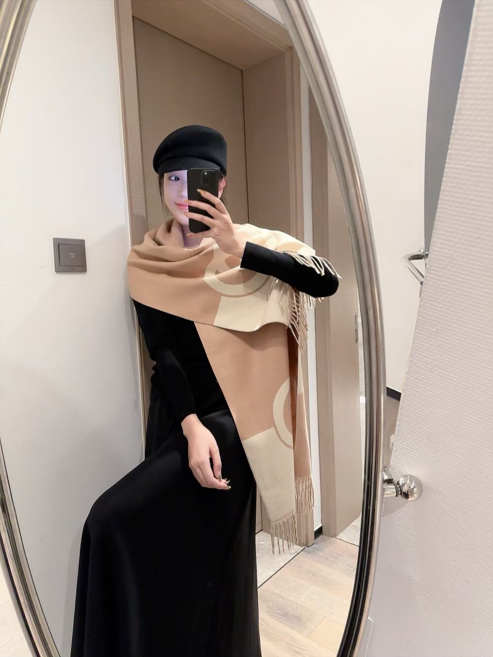 Gucci GG Fringed Shawl — model