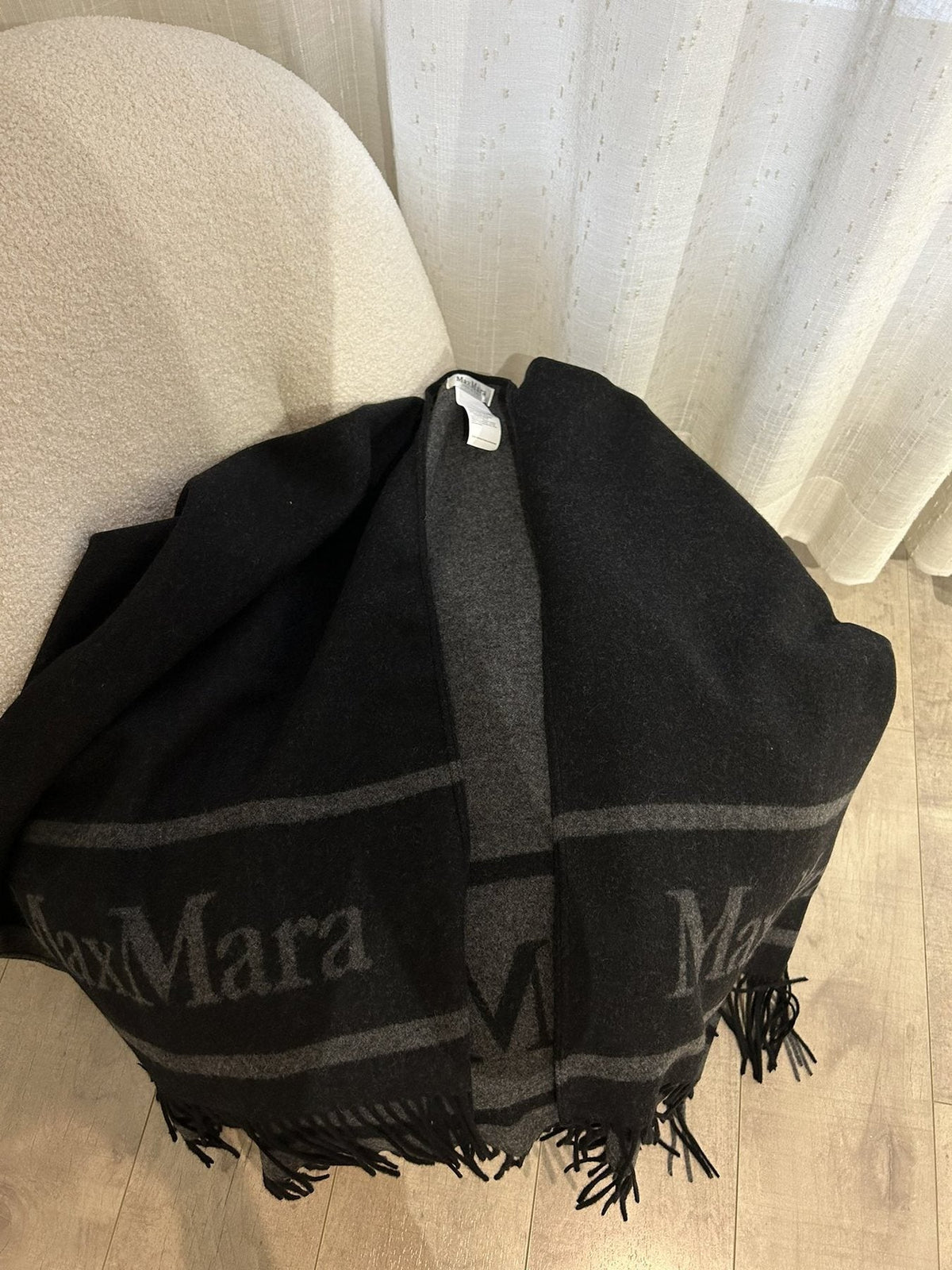 Max Mara Reversible Fringed Cashmere Wrap — front