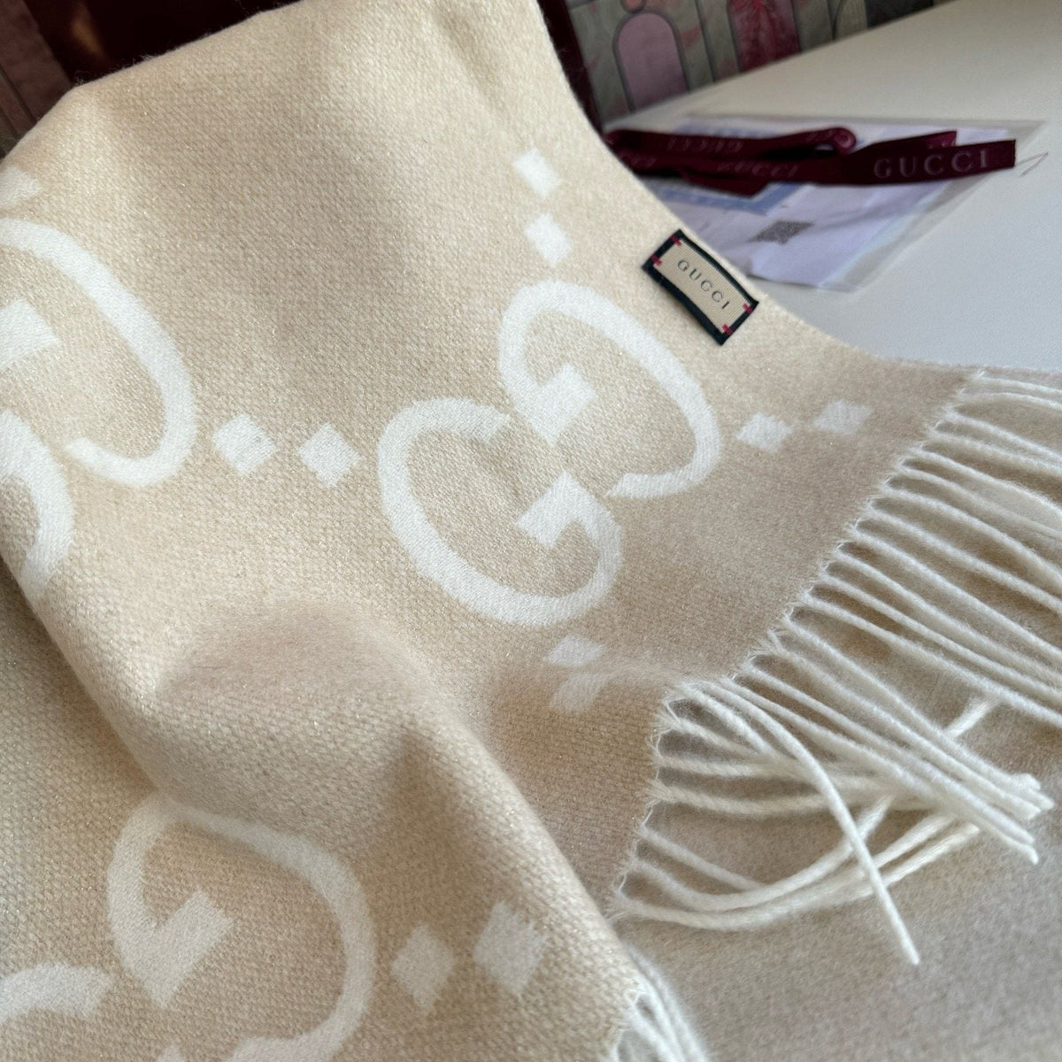Gucci Beige & Ivory Fringed Scarf — detail