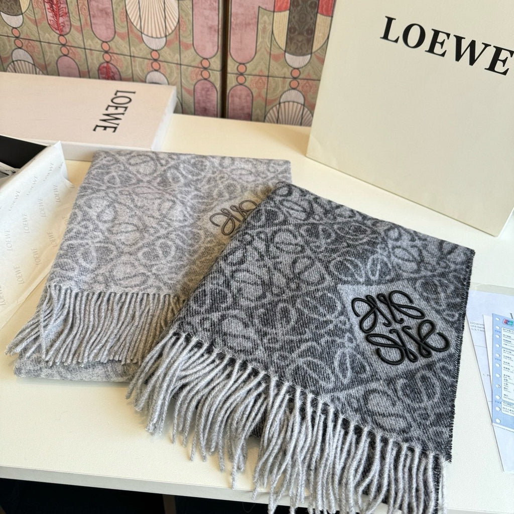 LOEWE Fringed Pattern Scarf — front