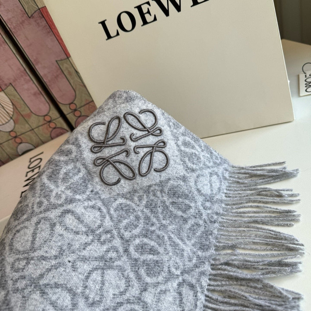 LOEWE Fringed Pattern Scarf — front
