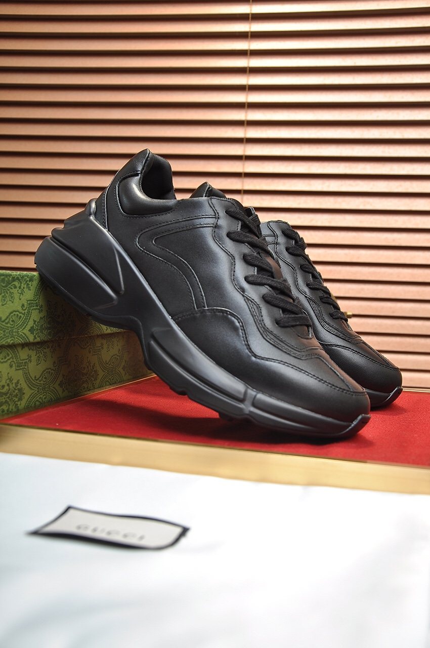 Gucci Chunky Low-Top Sneakers — front