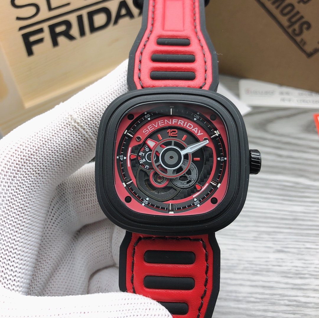 SEVENFRIDAY Red Dial Strap Watch — front