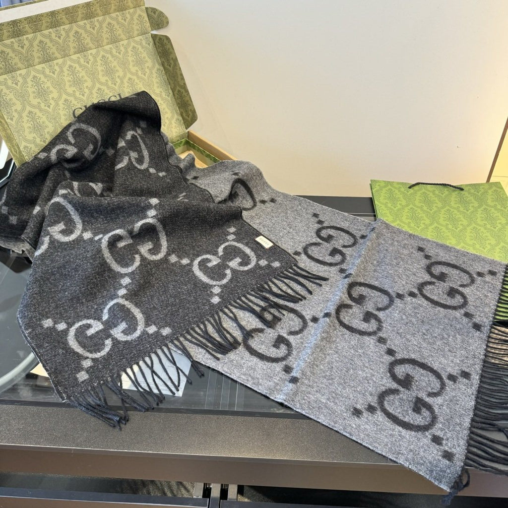 Gucci Fringed Interlocking Motif Scarf — front