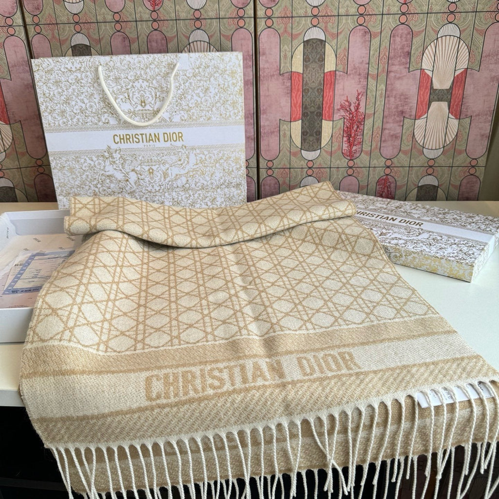 Dior Geometric Fringe Scarf — hero