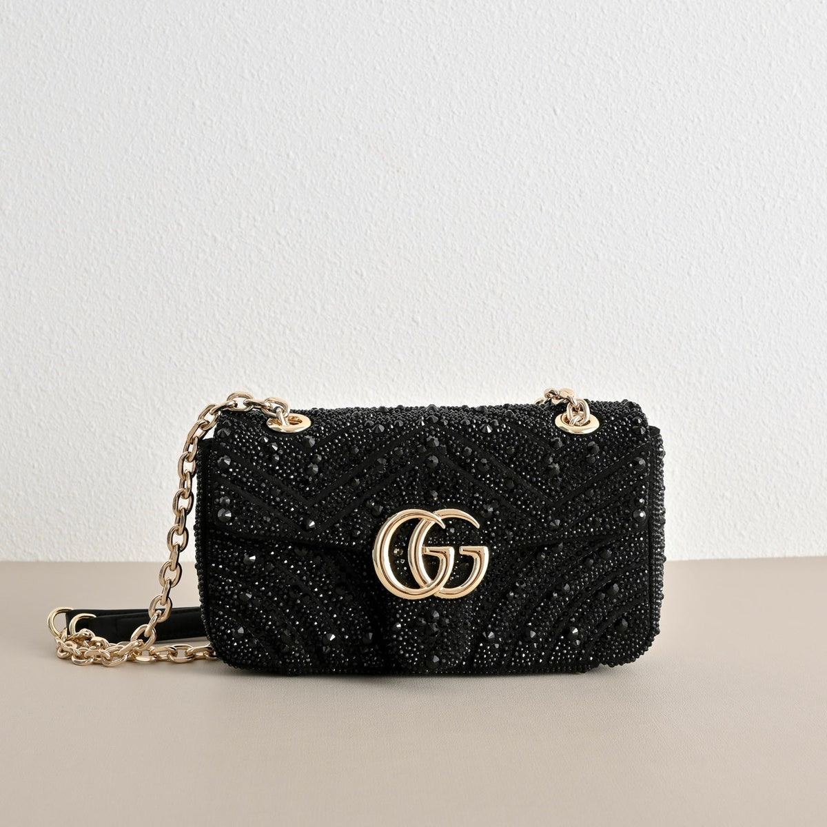 Gucci GG Marmont Crystal Shoulder Bag – 837280