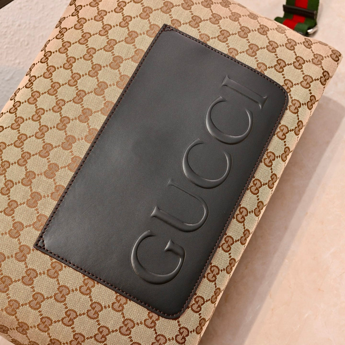 Gucci GG Canvas Large Top Handle Crossbody Bag – 821616