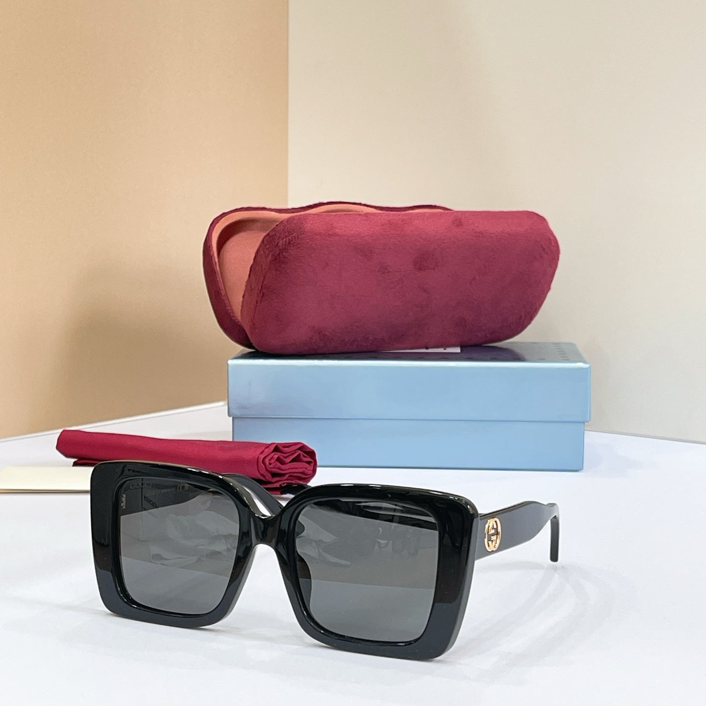 Gucci Sunglasses – GG1861S