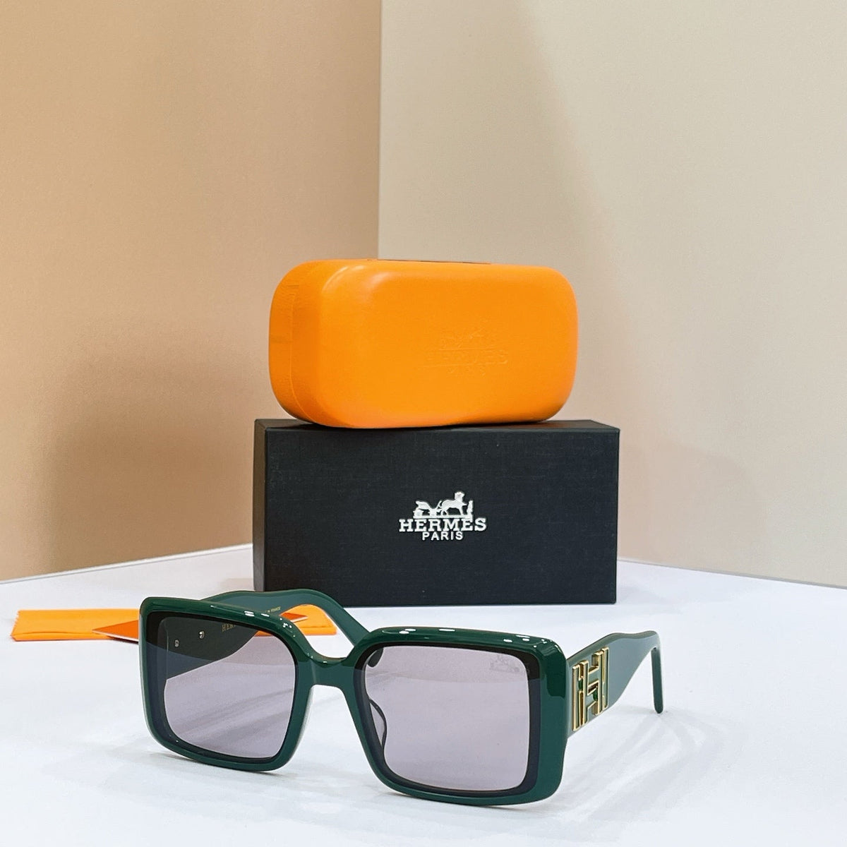 Hermès Sunglasses – 9713
