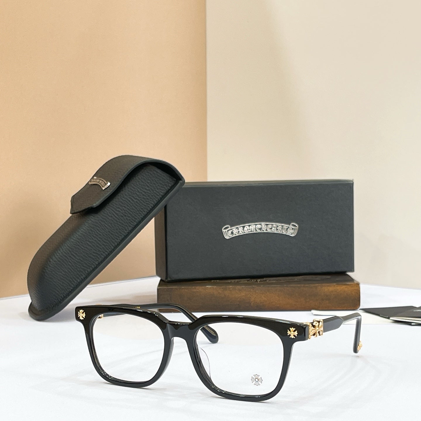 Chrome Hearts Sunglasses – COX UCKER