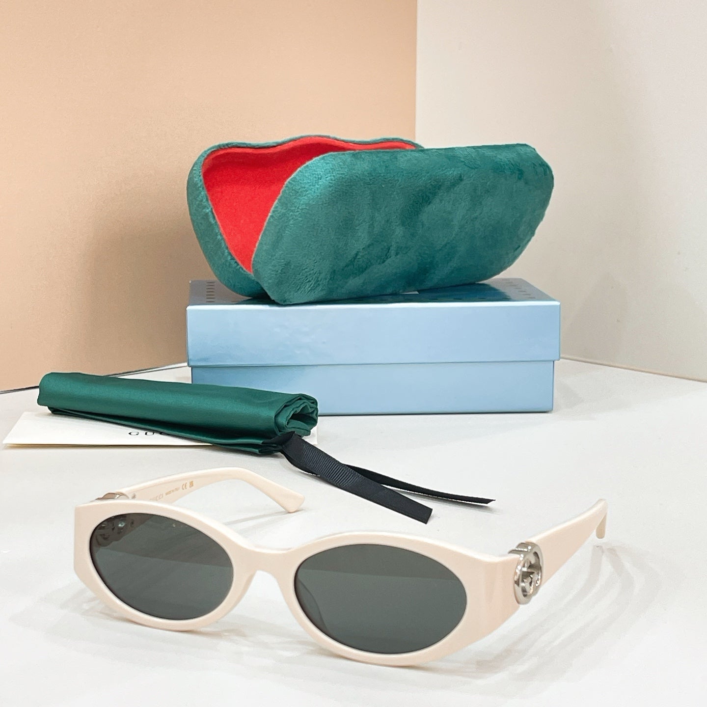Gucci Sunglasses – GG1662SA