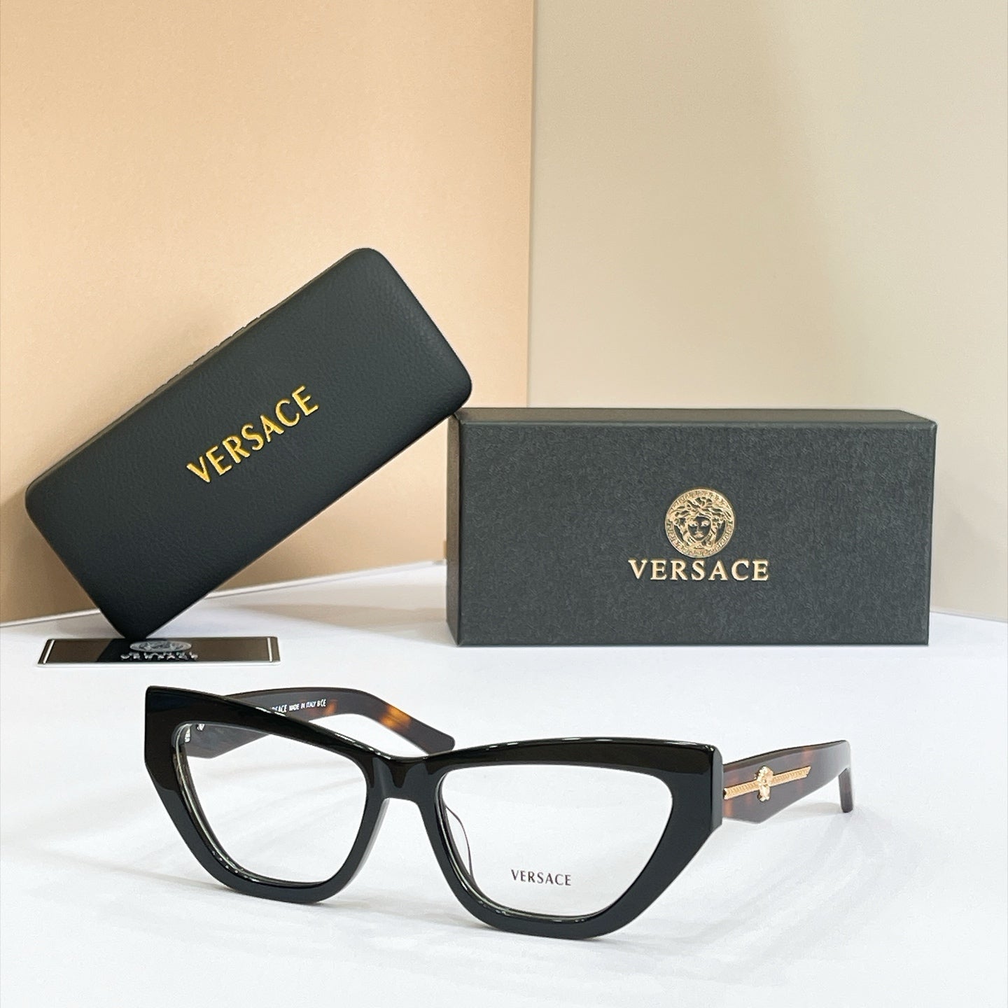 Versace Sunglasses – VE4518