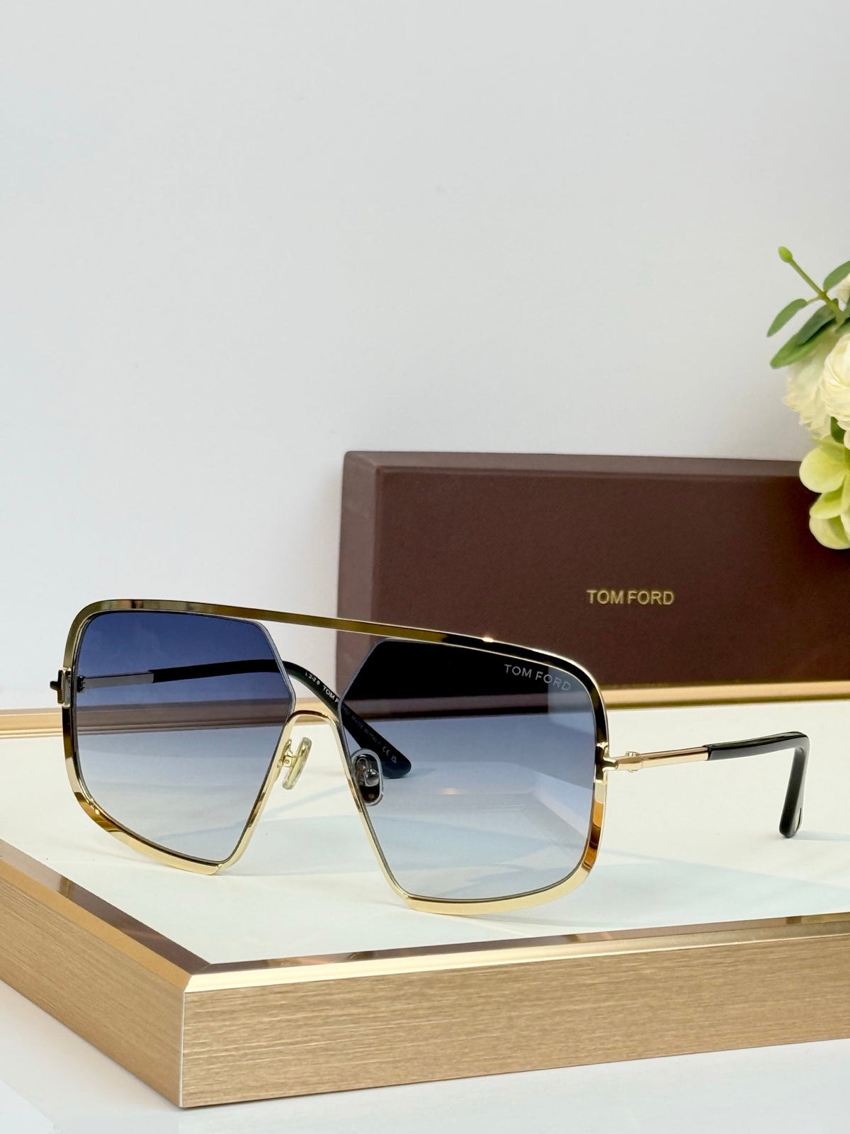 Tom Ford Sunglasses – Warren-02 (TF867)
