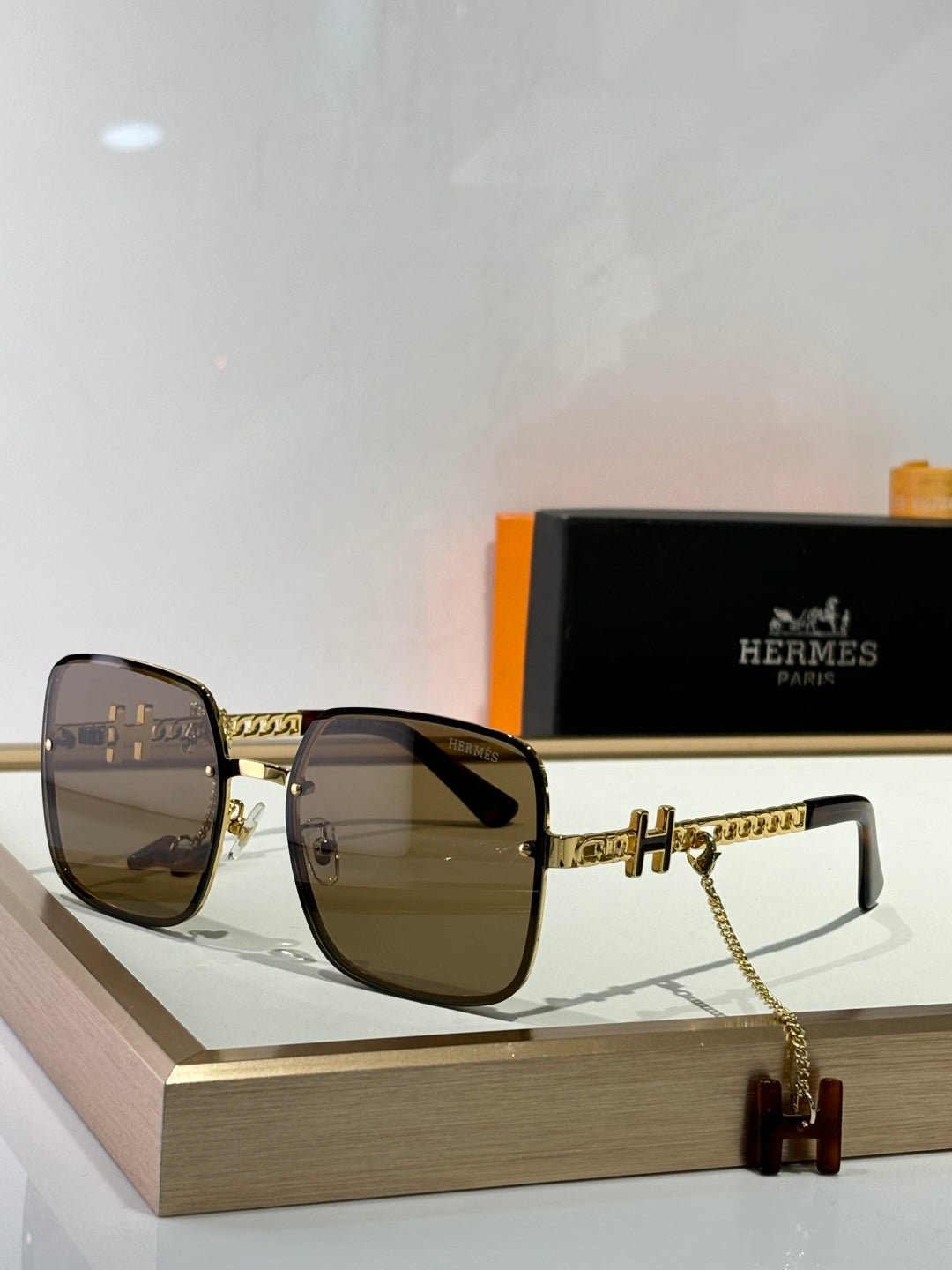 Hermès Sunglasses – 9196