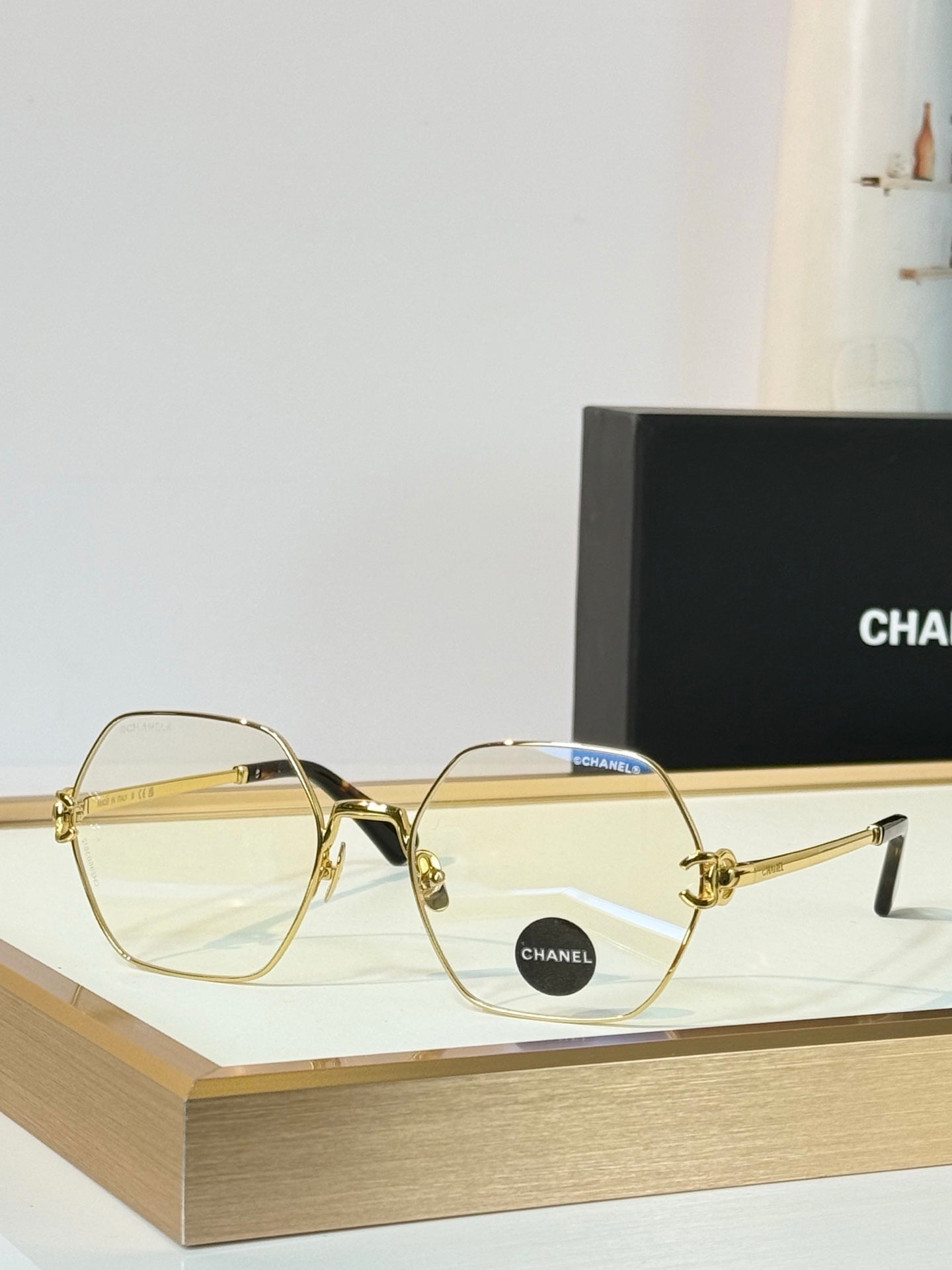 Chanel Sunglasses – CH2231