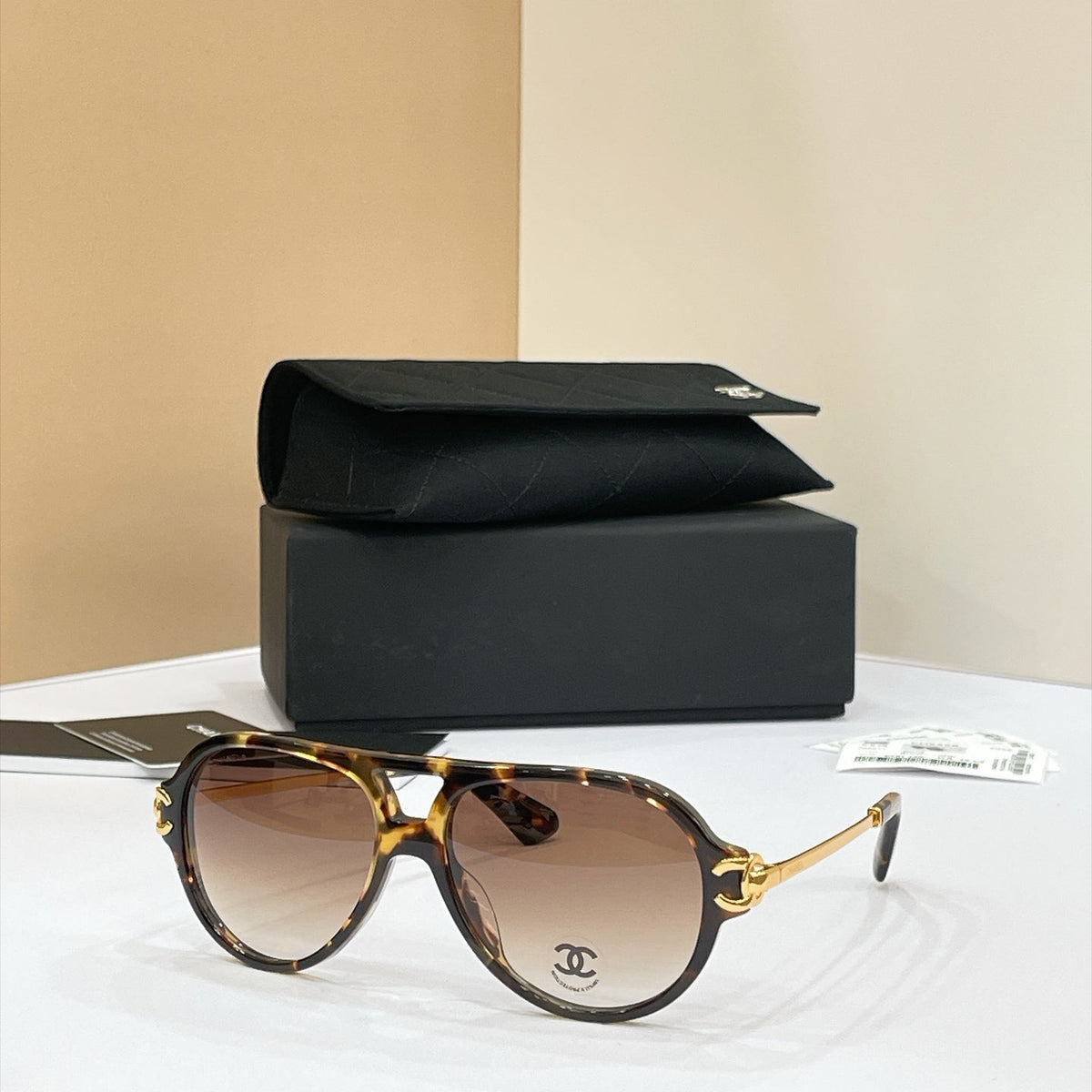 Chanel Sunglasses – CH5568