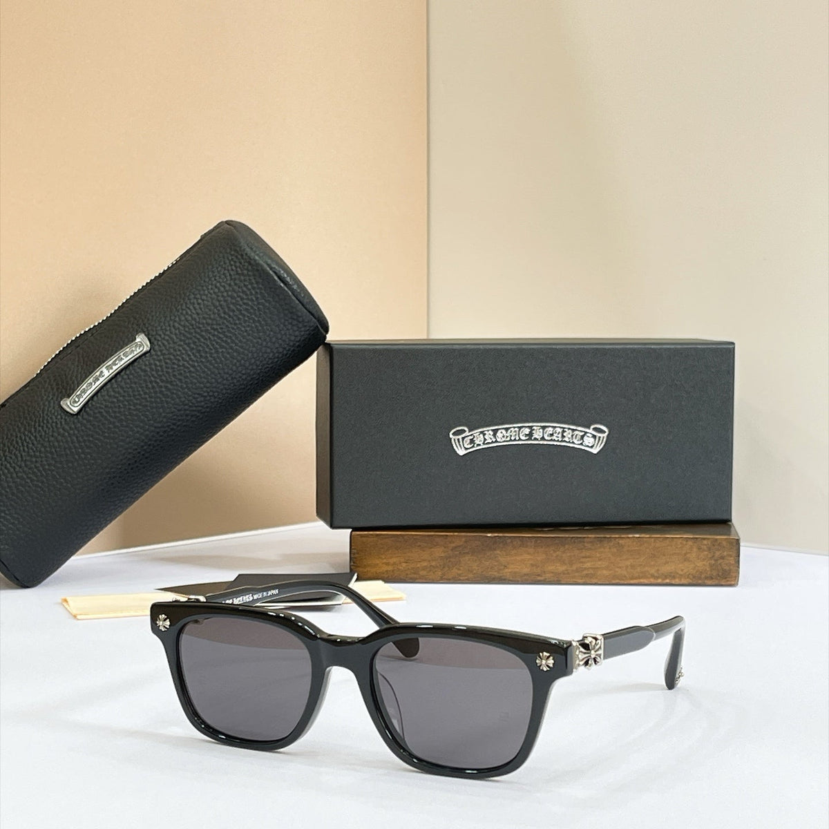 Chrome Hearts Sunglasses – COX UCKER