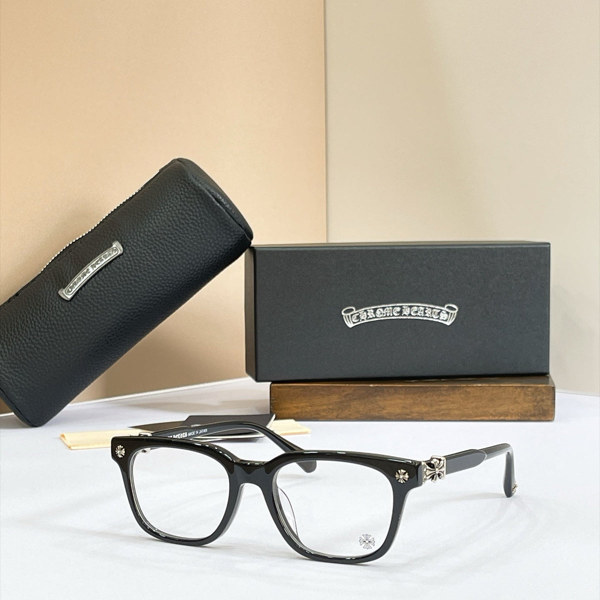 Chrome Hearts Sunglasses – COX UCKER