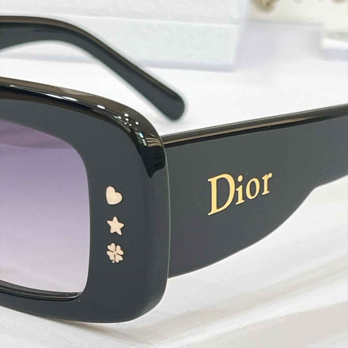 Dior Sunglasses – Lucky Charms S1I