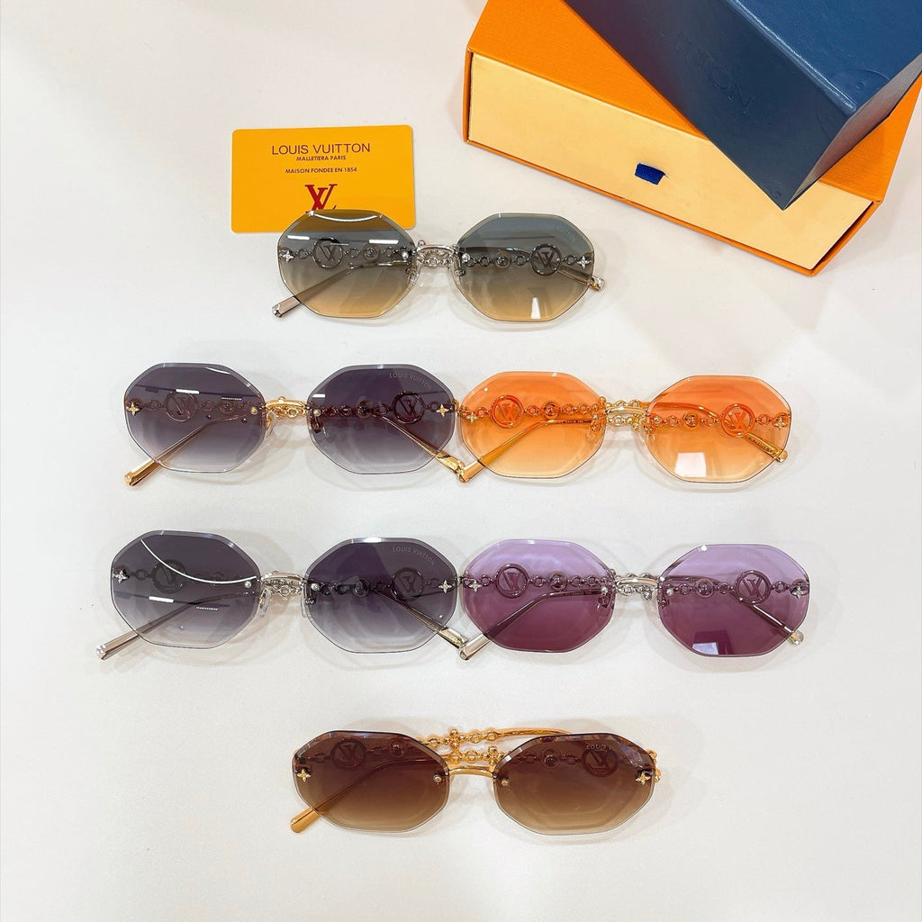 Louis Vuitton Sunglasses – Z7530U