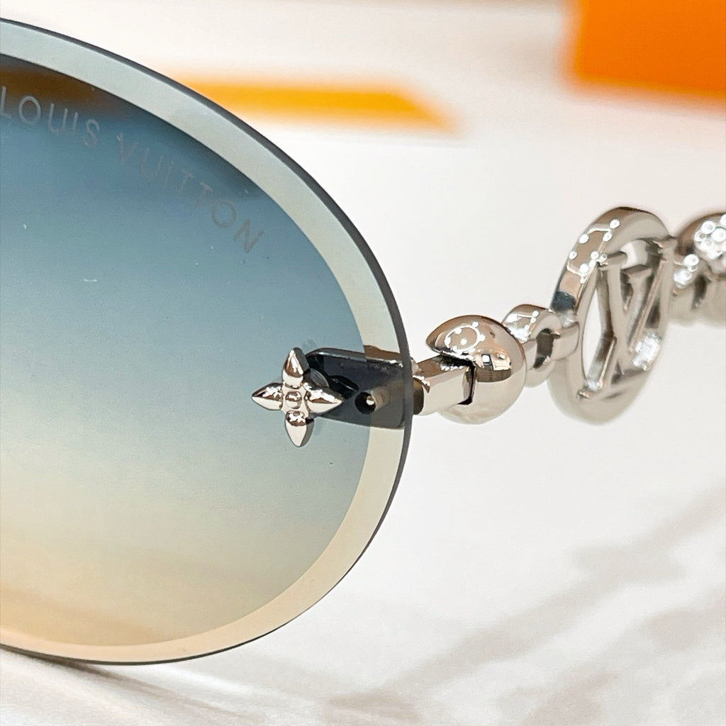 Louis Vuitton Sunglasses – Z7531U